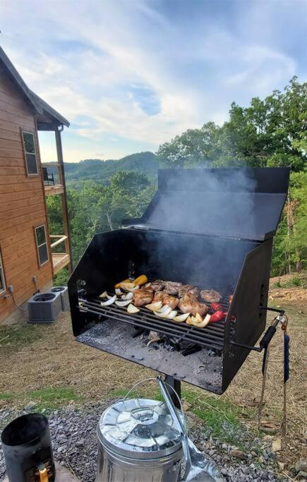 New / 3 King Suites / Sleeps12 / View / 5 Mi To Pf / Hot Tub Sevierville Exteriér fotografie