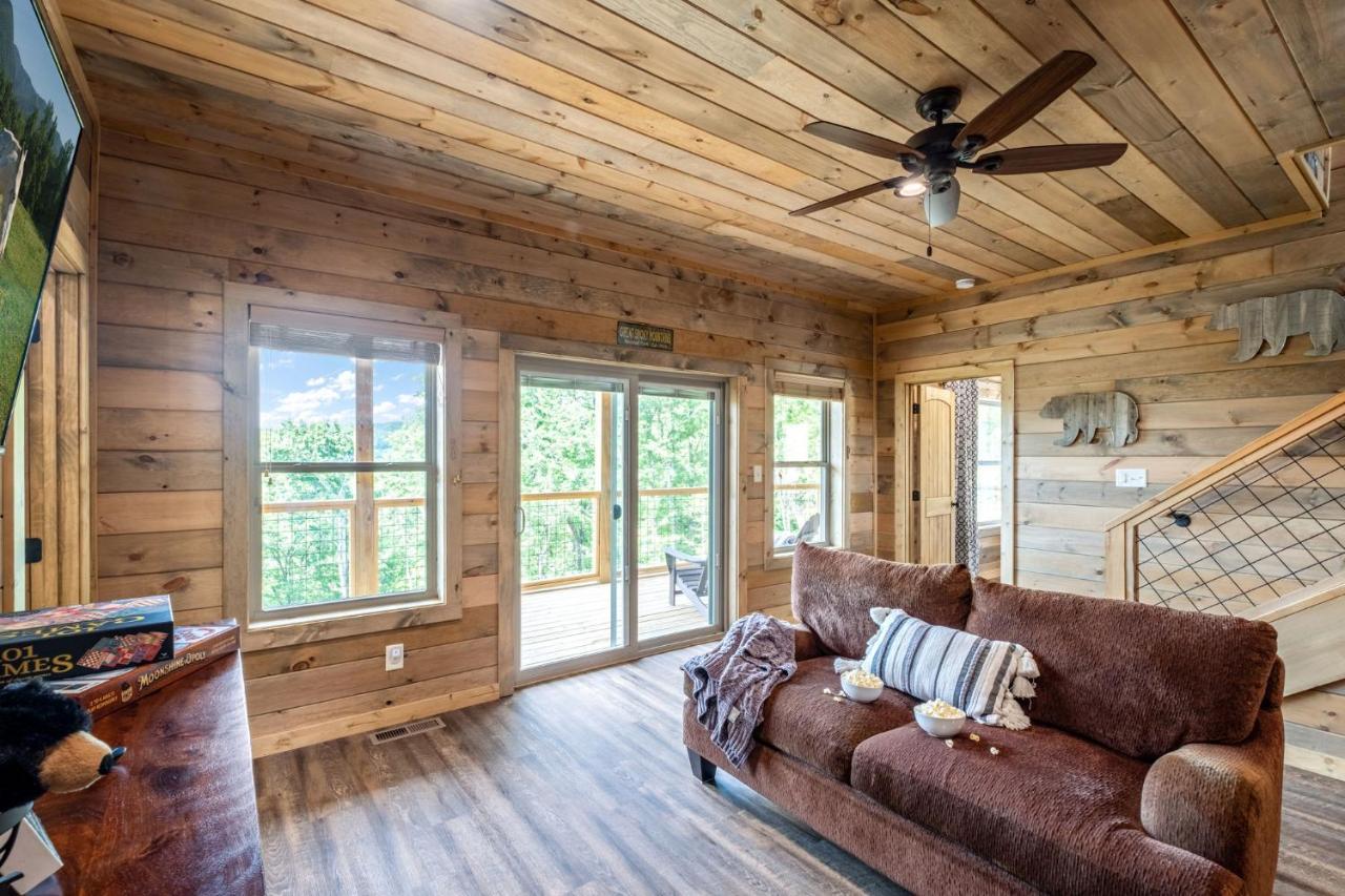 New / 3 King Suites / Sleeps12 / View / 5 Mi To Pf / Hot Tub Sevierville Exteriér fotografie