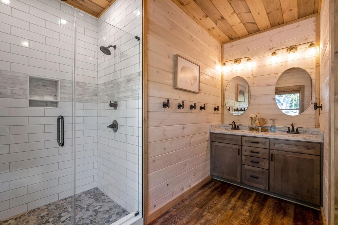 New / 3 King Suites / Sleeps12 / View / 5 Mi To Pf / Hot Tub Sevierville Exteriér fotografie